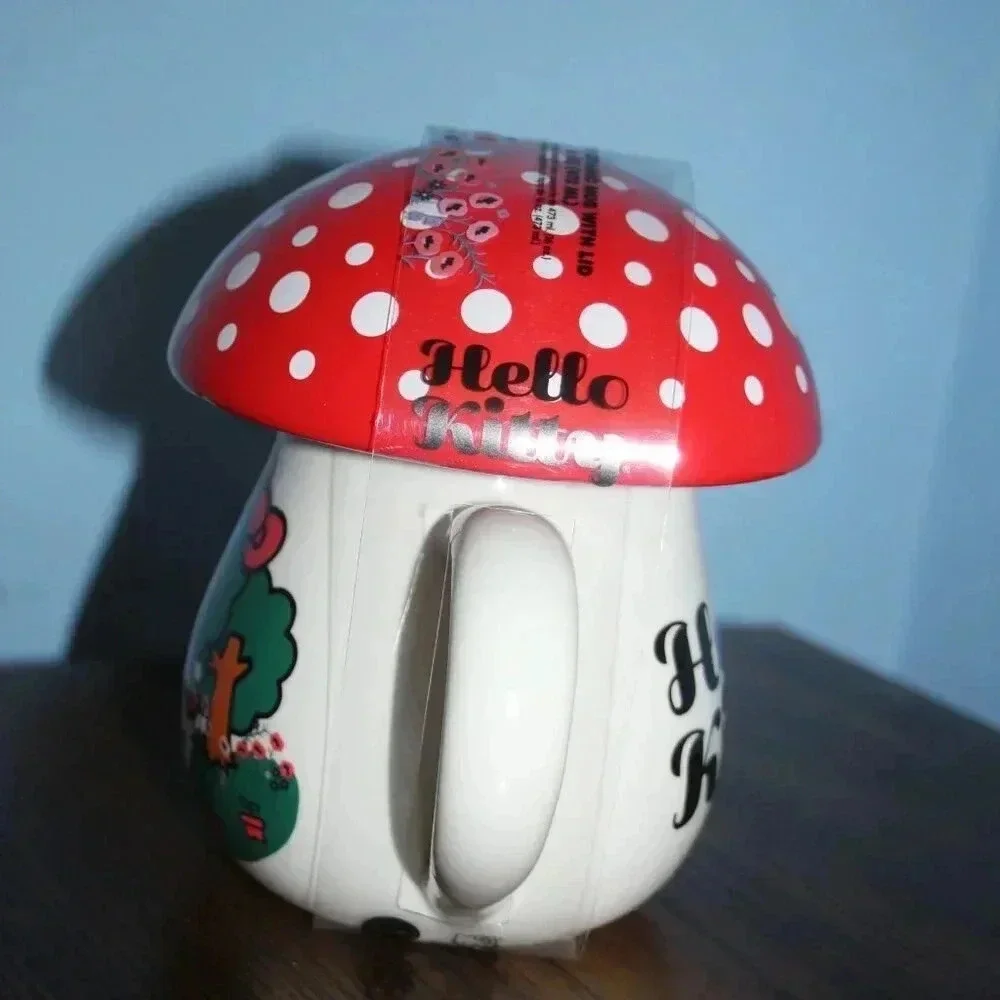 Bioworld Hello Kitty Sanrio Mushroom Shaped Ceramic Mug